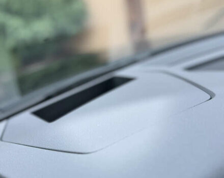 Чорний Ауді E-Tron, об'ємом двигуна 0 л та пробігом 34 тис. км за 39500 $, фото 46 на Automoto.ua