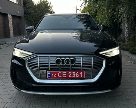 Черный Ауди E-Tron, объемом двигателя 0 л и пробегом 39 тыс. км за 36900 $, фото 2 на Automoto.ua