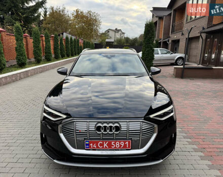 Черный Ауди E-Tron, объемом двигателя 0 л и пробегом 22 тыс. км за 37700 $, фото 4 на Automoto.ua