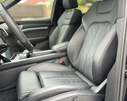 Чорний Ауді E-Tron, об'ємом двигуна 0 л та пробігом 34 тис. км за 39500 $, фото 40 на Automoto.ua