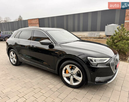 Чорний Ауді E-Tron, об'ємом двигуна 0 л та пробігом 35 тис. км за 37300 $, фото 15 на Automoto.ua