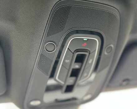 Чорний Ауді E-Tron, об'ємом двигуна 0 л та пробігом 34 тис. км за 39500 $, фото 60 на Automoto.ua