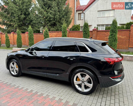 Черный Ауди E-Tron, объемом двигателя 0 л и пробегом 22 тыс. км за 37700 $, фото 13 на Automoto.ua