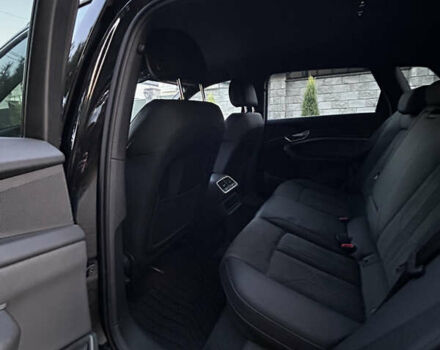 Черный Ауди E-Tron, объемом двигателя 0 л и пробегом 39 тыс. км за 36900 $, фото 21 на Automoto.ua