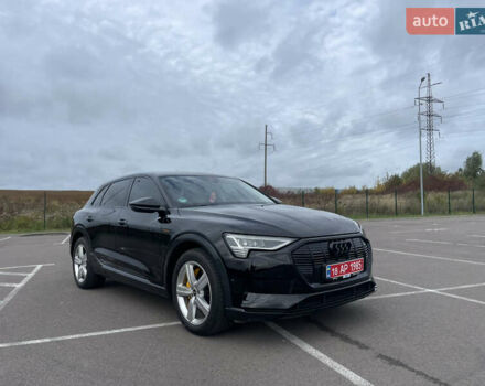 Чорний Ауді E-Tron, об'ємом двигуна 0 л та пробігом 21 тис. км за 34950 $, фото 13 на Automoto.ua