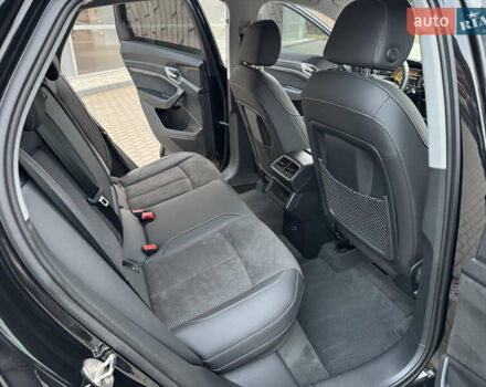 Чорний Ауді E-Tron, об'ємом двигуна 0 л та пробігом 35 тис. км за 37900 $, фото 47 на Automoto.ua