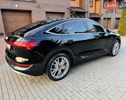 Чорний Ауді E-Tron, об'ємом двигуна 0 л та пробігом 27 тис. км за 38700 $, фото 8 на Automoto.ua
