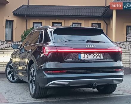 Черный Ауди E-Tron, объемом двигателя 0 л и пробегом 120 тыс. км за 35950 $, фото 15 на Automoto.ua