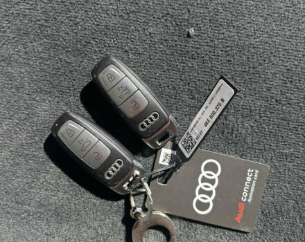 Чорний Ауді E-Tron, об'ємом двигуна 0 л та пробігом 70 тис. км за 36900 $, фото 3 на Automoto.ua