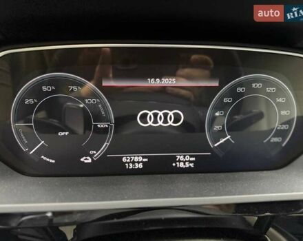Черный Ауди E-Tron, объемом двигателя 0 л и пробегом 62 тыс. км за 36500 $, фото 10 на Automoto.ua