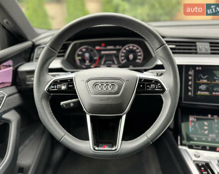 Чорний Ауді E-Tron, об'ємом двигуна 0 л та пробігом 34 тис. км за 39500 $, фото 78 на Automoto.ua