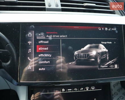 Черный Ауди E-Tron, объемом двигателя 0 л и пробегом 50 тыс. км за 39900 $, фото 38 на Automoto.ua