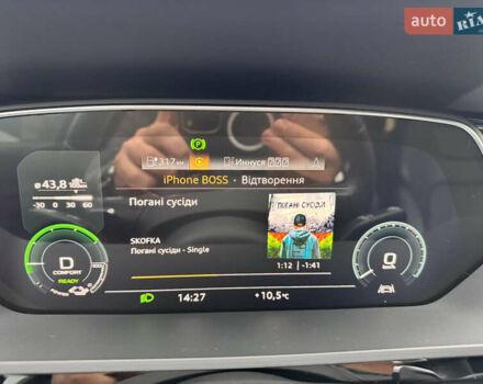 Чорний Ауді E-Tron, об'ємом двигуна 0 л та пробігом 35 тис. км за 37300 $, фото 26 на Automoto.ua