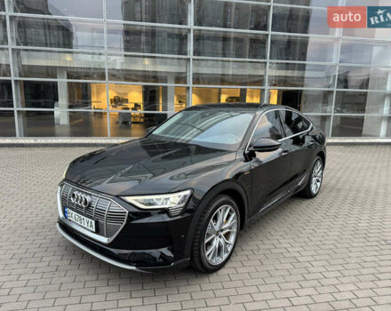 Чорний Ауді E-Tron, об'ємом двигуна 0 л та пробігом 35 тис. км за 37900 $, фото 15 на Automoto.ua