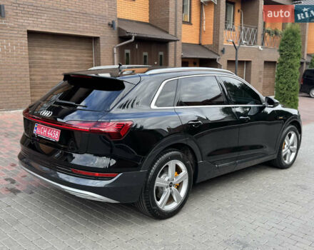Черный Ауди E-Tron, объемом двигателя 0 л и пробегом 42 тыс. км за 38500 $, фото 6 на Automoto.ua