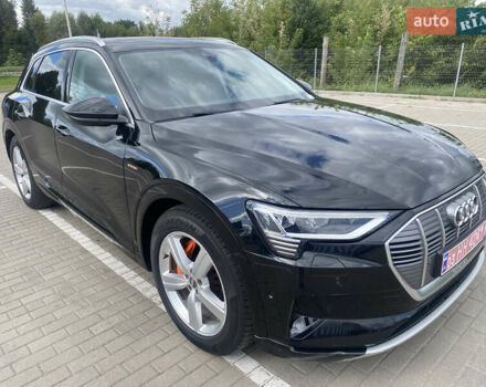 Чорний Ауді E-Tron, об'ємом двигуна 0 л та пробігом 196 тис. км за 19700 $, фото 1 на Automoto.ua