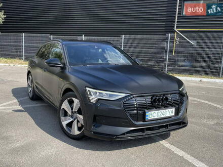 Чорний Ауді E-Tron, об'ємом двигуна 0 л та пробігом 81 тис. км за 39000 $, фото 1 на Automoto.ua