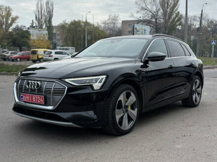 Черный Ауди E-Tron, объемом двигателя 0 л и пробегом 152 тыс. км за 27200 $, фото 1 на Automoto.ua