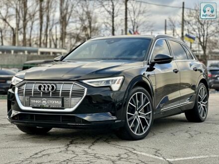 Ауди E-Tron 2019 в Киеве на Automoto.ua Черный Ауди E-Tron, объемом двигателя 0 л и пробегом 36 тыс. км за 39900 $, фото 1 на Automoto.ua