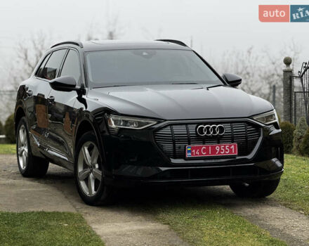 Чорний Ауді E-Tron, об'ємом двигуна 0 л та пробігом 97 тис. км за 27500 $, фото 1 на Automoto.ua