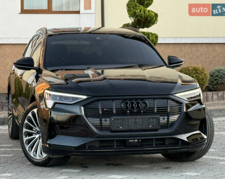 Чорний Ауді E-Tron, об'ємом двигуна 0 л та пробігом 88 тис. км за 29900 $, фото 1 на Automoto.ua