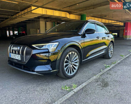 Черный Ауди E-Tron, объемом двигателя 0 л и пробегом 205 тыс. км за 25300 $, фото 1 на Automoto.ua