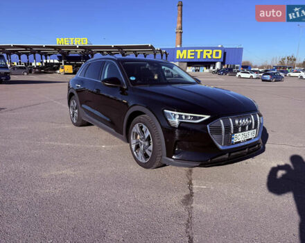 Чорний Ауді E-Tron, об'ємом двигуна 0 л та пробігом 118 тис. км за 19800 $, фото 1 на Automoto.ua