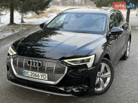 Чорний Ауді E-Tron, об'ємом двигуна 0 л та пробігом 73 тис. км за 28800 $, фото 1 на Automoto.ua