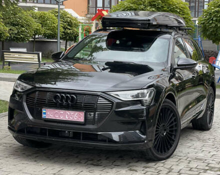 Черный Ауди E-Tron, объемом двигателя 0 л и пробегом 114 тыс. км за 28900 $, фото 1 на Automoto.ua