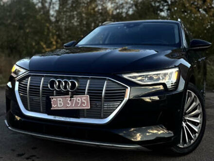 Черный Ауди E-Tron, объемом двигателя 0 л и пробегом 80 тыс. км за 31000 $, фото 1 на Automoto.ua