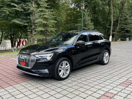 Черный Ауди E-Tron, объемом двигателя 0 л и пробегом 113 тыс. км за 45500 $, фото 1 на Automoto.ua