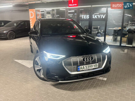 Черный Ауди E-Tron, объемом двигателя 0 л и пробегом 140 тыс. км за 31900 $, фото 1 на Automoto.ua