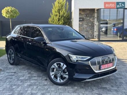Ауди E-Tron 2019 в Мукачеве на Automoto.ua Черный Ауди E-Tron, объемом двигателя 0 л и пробегом 97 тыс. км за 27499 $, фото 1 на Automoto.ua