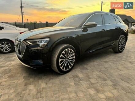 Ауди E-Tron 2019 в Днепре (Днепропетровске) на Automoto.ua Черный Ауди E-Tron, объемом двигателя 0 л и пробегом 75 тыс. км за 35900 $, фото 1 на Automoto.ua