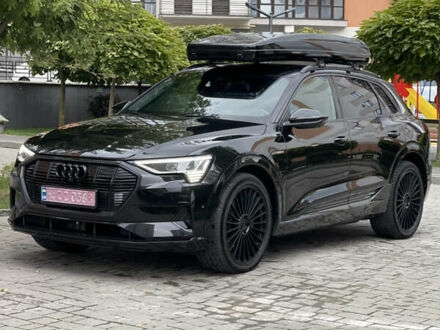 Ауді E-Tron 2019 у Івано-Франківську на Automoto.ua Чорний Ауді E-Tron, об'ємом двигуна 0 л та пробігом 114 тис. км за 29600 $, фото 1 на Automoto.ua
