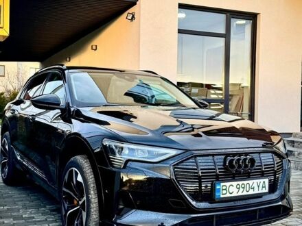 Чорний Ауді E-Tron, об'ємом двигуна 0 л та пробігом 98 тис. км за 27400 $, фото 1 на Automoto.ua