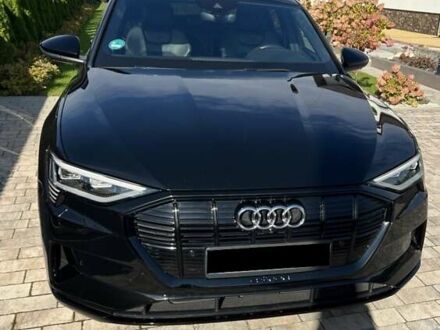 Черный Ауди E-Tron, объемом двигателя 0 л и пробегом 184 тыс. км за 30000 $, фото 1 на Automoto.ua