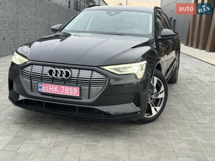 Чорний Ауді E-Tron, об'ємом двигуна 0 л та пробігом 134 тис. км за 27800 $, фото 1 на Automoto.ua