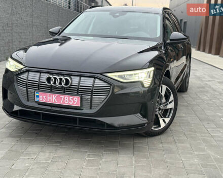 Черный Ауди E-Tron, объемом двигателя 0 л и пробегом 134 тыс. км за 27800 $, фото 1 на Automoto.ua