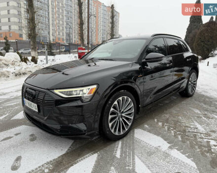 Черный Ауди E-Tron, объемом двигателя 0 л и пробегом 130 тыс. км за 28800 $, фото 1 на Automoto.ua