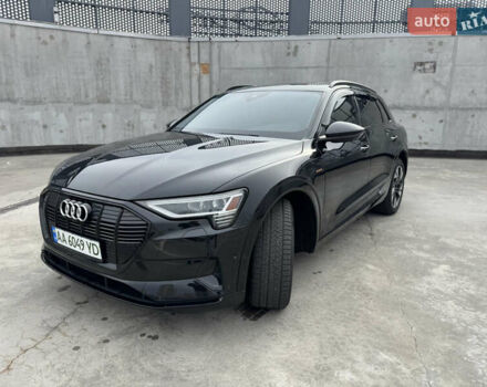 Чорний Ауді E-Tron, об'ємом двигуна 0 л та пробігом 155 тис. км за 30999 $, фото 1 на Automoto.ua