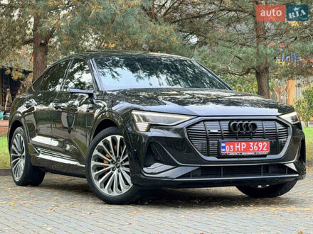 Черный Ауди E-Tron, объемом двигателя 0 л и пробегом 155 тыс. км за 33300 $, фото 1 на Automoto.ua