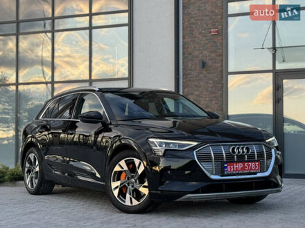 Черный Ауди E-Tron, объемом двигателя 0 л и пробегом 127 тыс. км за 23900 $, фото 1 на Automoto.ua