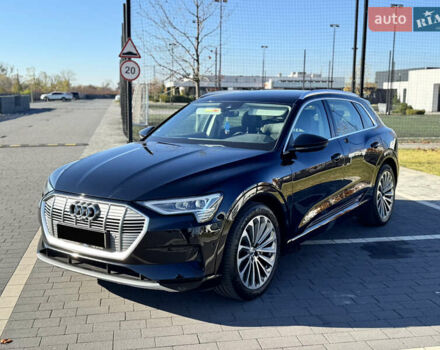 Черный Ауди E-Tron, объемом двигателя 0 л и пробегом 126 тыс. км за 27500 $, фото 1 на Automoto.ua