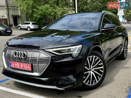 Ауди E-Tron 2020 в Днепре (Днепропетровске) на Automoto.ua Черный Ауди E-Tron, объемом двигателя 0 л и пробегом 89 тыс. км за 25500 $, фото 1 на Automoto.ua