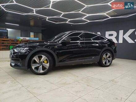 Ауди E-Tron 2020 в Днепре (Днепропетровске) на Automoto.ua Черный Ауди E-Tron, объемом двигателя 0 л и пробегом 177 тыс. км за 26489 $, фото 1 на Automoto.ua