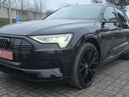 Чорний Ауді E-Tron, об'ємом двигуна 0 л та пробігом 120 тис. км за 33500 $, фото 1 на Automoto.ua