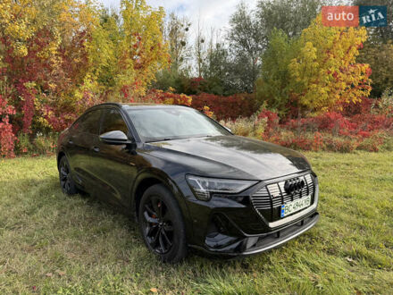 Ауди E-Tron 2020 в Львове на Automoto.ua Черный Ауди E-Tron, объемом двигателя 0 л и пробегом 59 тыс. км за 41900 $, фото 1 на Automoto.ua