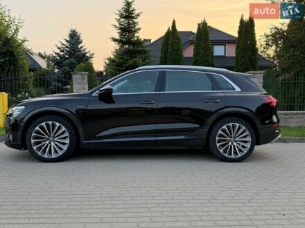 Чорний Ауді E-Tron, об'ємом двигуна 0 л та пробігом 50 тис. км за 27000 $, фото 1 на Automoto.ua