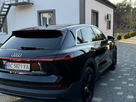 Черный Ауди E-Tron, объемом двигателя 0 л и пробегом 79 тыс. км за 26000 $, фото 1 на Automoto.ua